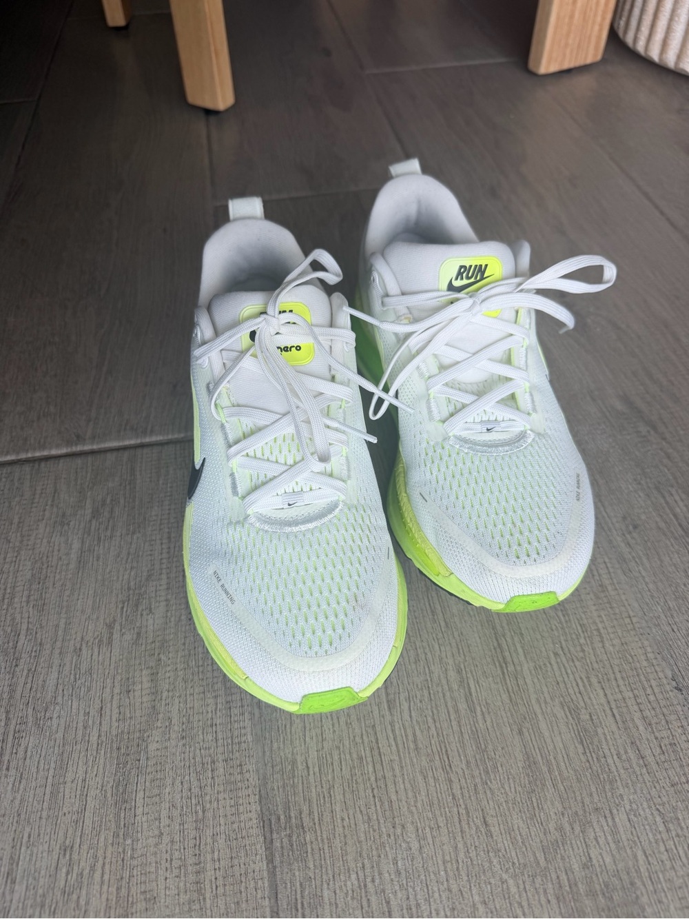 Nike Vomero 18 - Picture 2 of 7